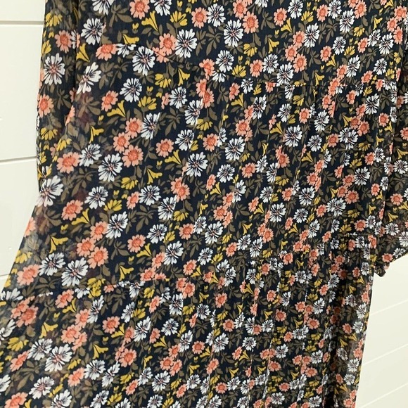 Ann Taylor LOFT | Midi Dress Long Sleeve Floral V Neck Navy- Size 10 - Picture 4 of 10